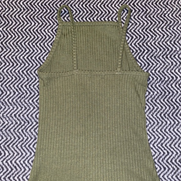 Rue 21 green tank - Picture 3 of 3
